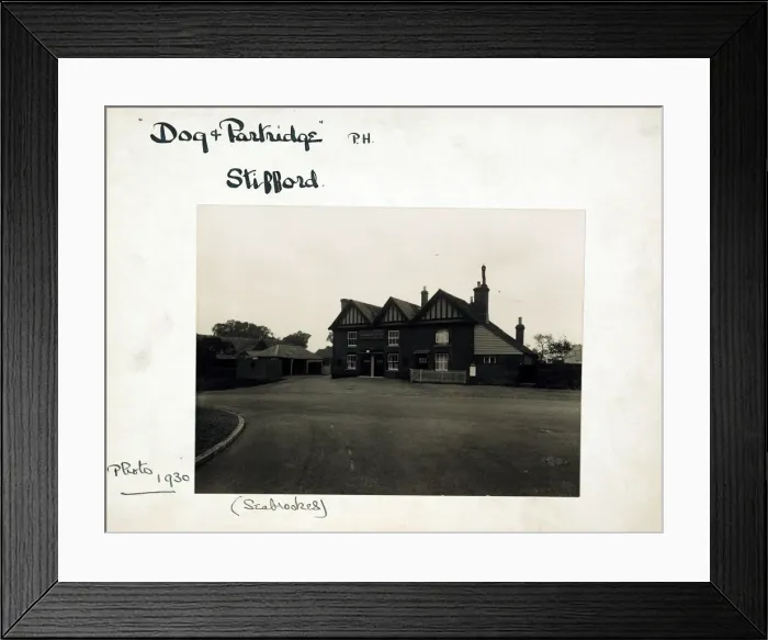 Framed Print : Photograph of Dog & Partridge PH, Stifford, Essex Framed Print : Photograph of Dog & Partridge PH, Stifford, Essex
