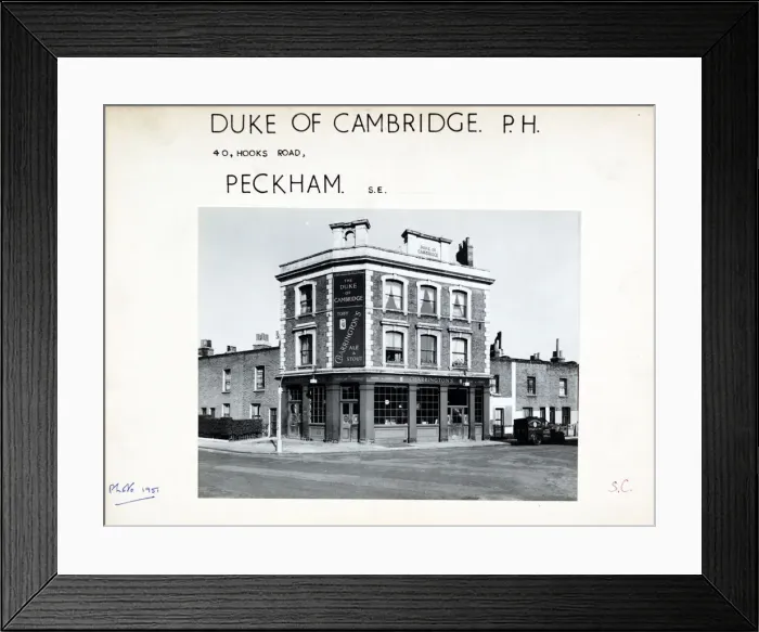 Framed Print : Photograph of Duke Of Cambridge PH, Peckham, London Framed Print : Photograph of Duke Of Cambridge PH, Peckham, London