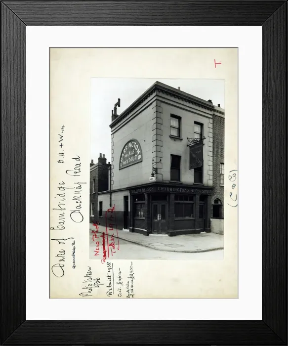 Framed Print : Duke Of Cambridge PH, Hackney Road (Old), London Framed Print : Duke Of Cambridge PH, Hackney Road (Old), London