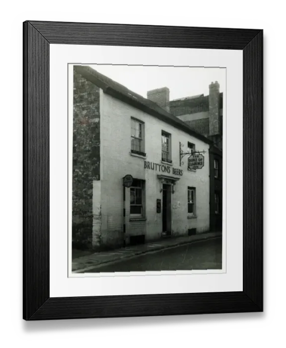 Framed Print : Photograph of Duke Of Clarence PH, Yeovil, Somerset Framed Print : Photograph of Duke Of Clarence PH, Yeovil, Somerset