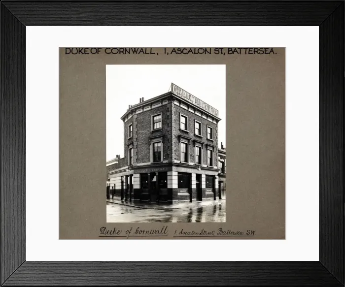 Framed Print : Photograph of Duke Of Cornwall PH, Battersea, London Framed Print : Photograph of Duke Of Cornwall PH, Battersea, London