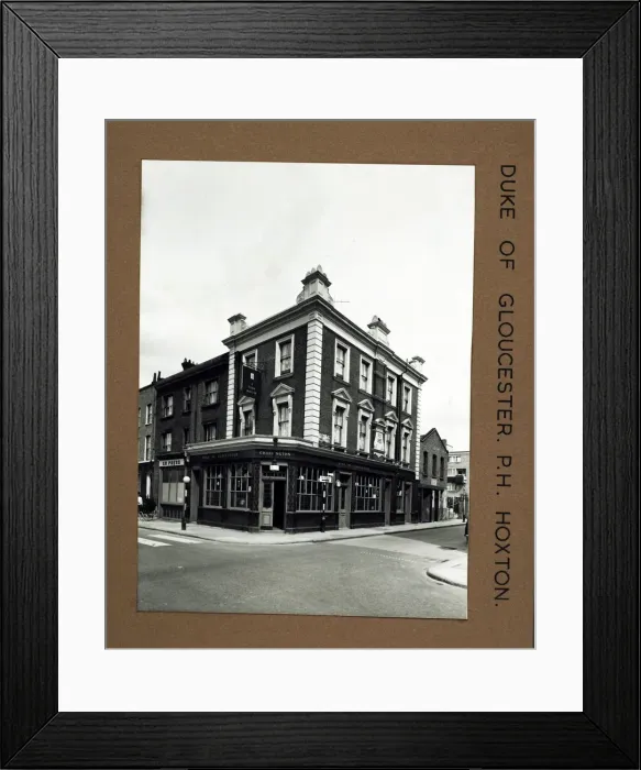 Framed Print : Photograph of Duke Of Gloucester PH, Hoxton, London Framed Print : Photograph of Duke Of Gloucester PH, Hoxton, London