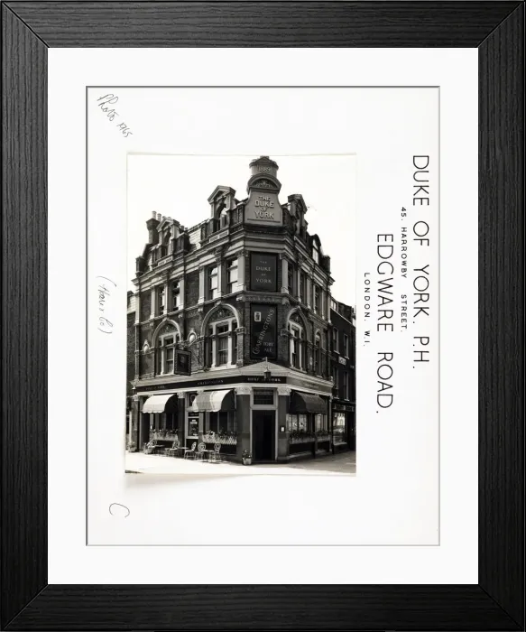 Framed Print : Photograph of Duke Of York PH, Edgware Road, London Framed Print : Photograph of Duke Of York PH, Edgware Road, London