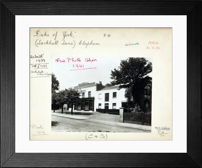 Framed Print : Photograph of Duke Of York PH, Clapham (Old), London Framed Print : Photograph of Duke Of York PH, Clapham (Old), London