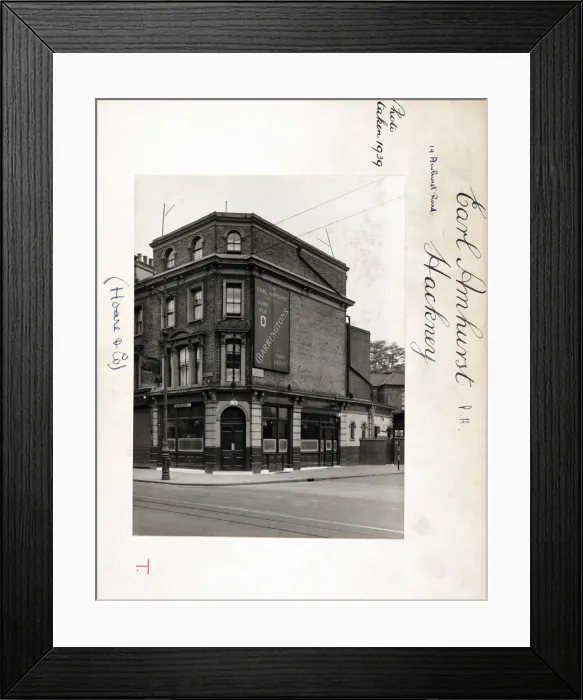 Framed Print : Photograph of Earl Amhurst PH, Hackney, London Framed Print : Photograph of Earl Amhurst PH, Hackney, London