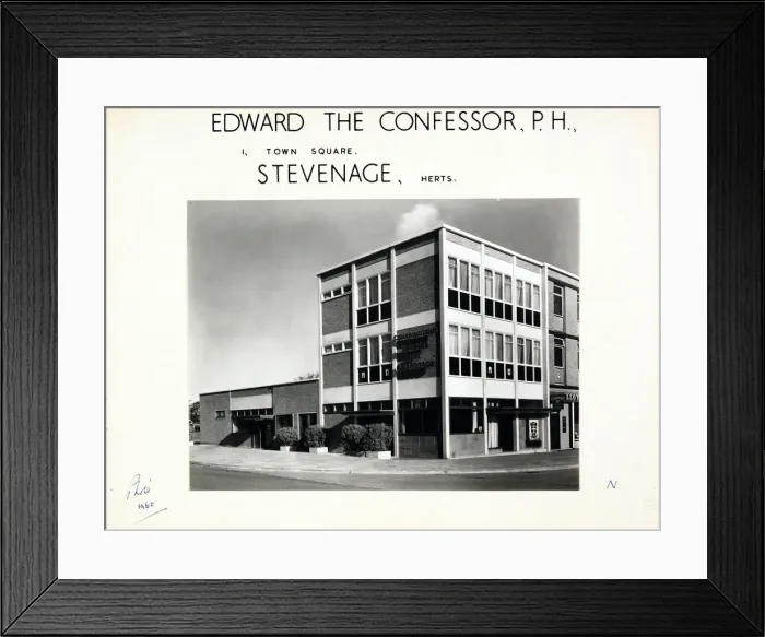 Framed Print : Edward The Confessor PH, Stevenage, Hertfordshire Framed Print : Edward The Confessor PH, Stevenage, Hertfordshire