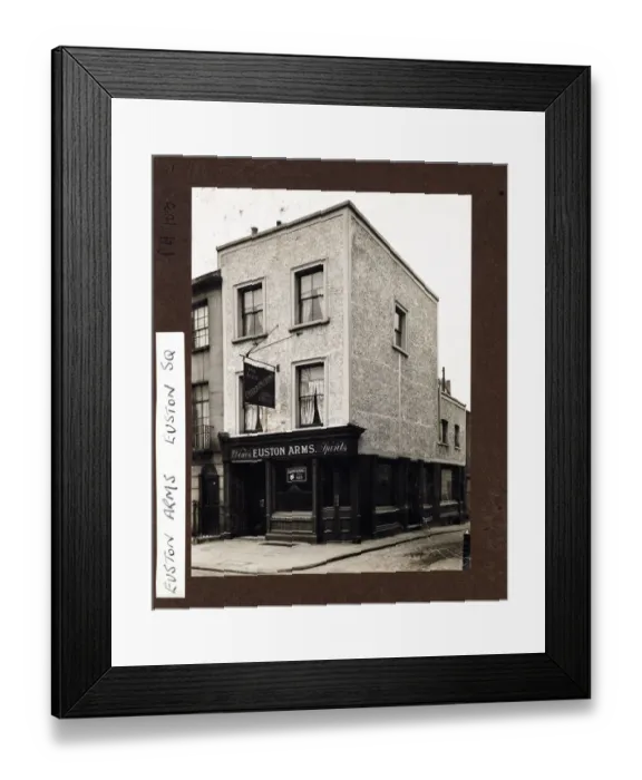 Framed Print : Photograph of Euston Arms, Euston, London Framed Print : Photograph of Euston Arms, Euston, London