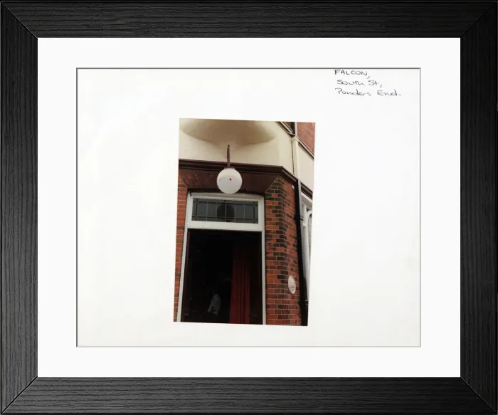Framed Print : Photograph of Falcon PH, Ponders End, Greater London Framed Print : Photograph of Falcon PH, Ponders End, Greater London