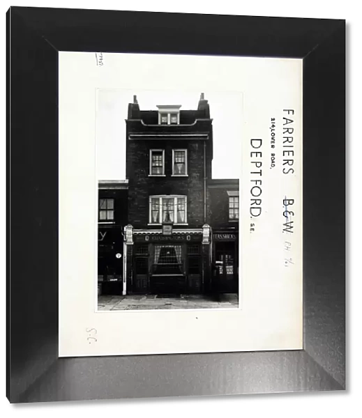 Photograph of Farriers PH, Deptford, London