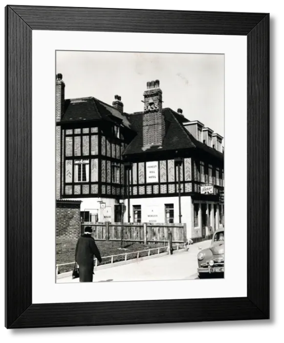 Framed Print : Photograph of Forest Hill Hotel, Forest Hill, London Framed Print : Photograph of Forest Hill Hotel, Forest Hill, London