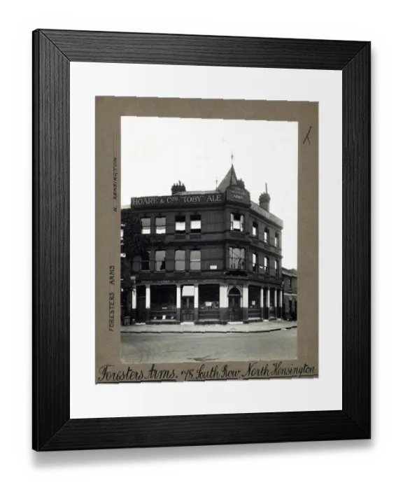 Framed Print : Photograph of Foresters Arms, Kensington, London Framed Print : Photograph of Foresters Arms, Kensington, London