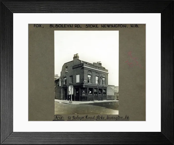 Framed Print : Photograph of Fox PH, Stoke Newington, London Framed Print : Photograph of Fox PH, Stoke Newington, London