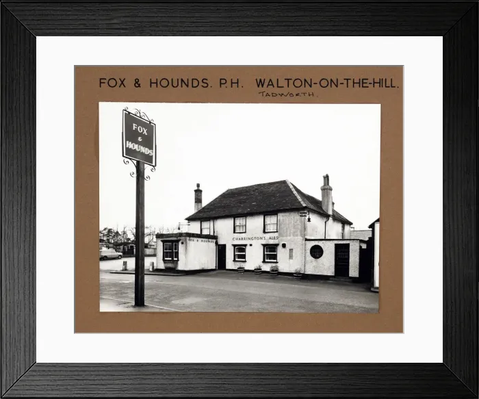 Framed Print : Photograph of Fox & Hounds PH, Walton on the Hill, Surrey Framed Print : Photograph of Fox & Hounds PH, Walton on the Hill, Surrey