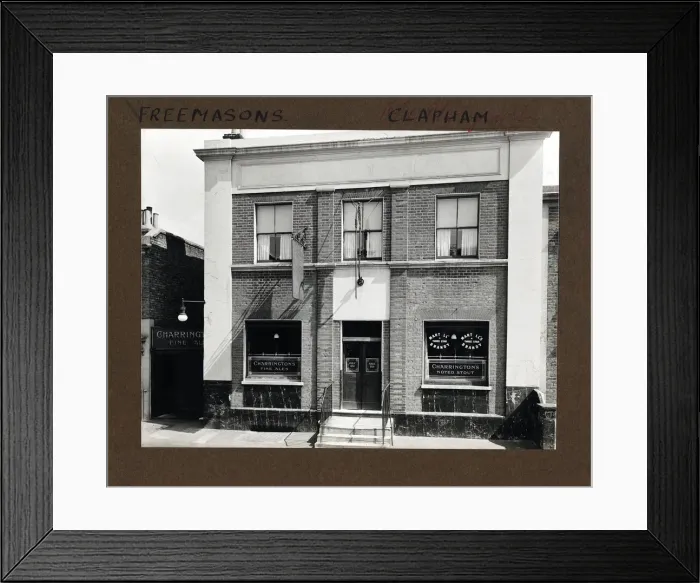 Framed Print : Photograph of Freemasons Arms, Clapham, London Framed Print : Photograph of Freemasons Arms, Clapham, London