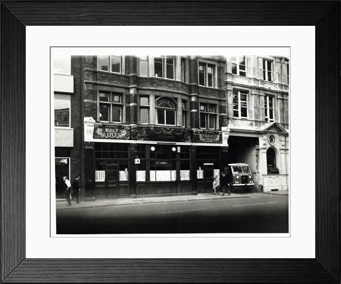 Framed Print : Photograph of George PH, Fenchurch Street, London Framed Print : Photograph of George PH, Fenchurch Street, London