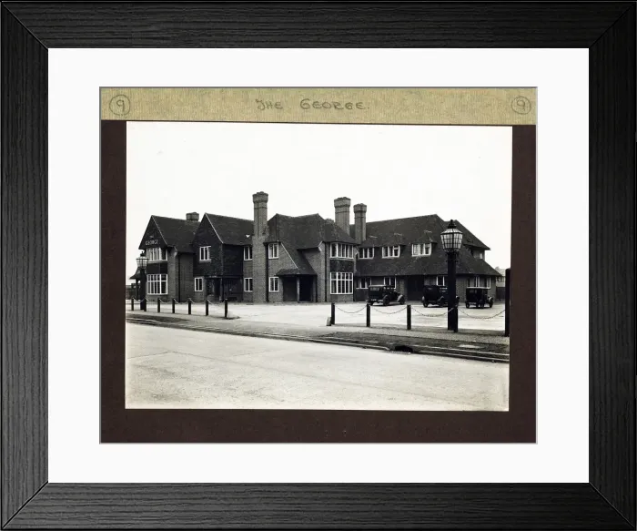 Framed Print : Photograph of George V PH, Slough, Buckinghamshire Framed Print : Photograph of George V PH, Slough, Buckinghamshire