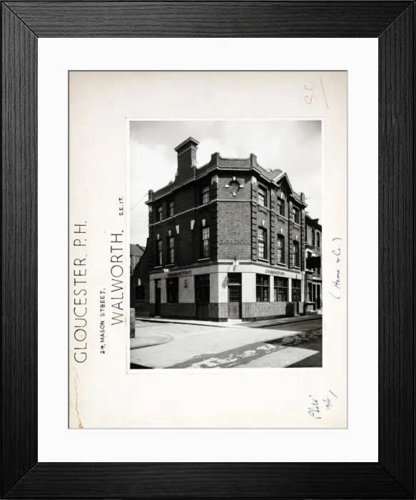 Framed Print : Photograph of Gloucester PH, Walworth, London Framed Print : Photograph of Gloucester PH, Walworth, London