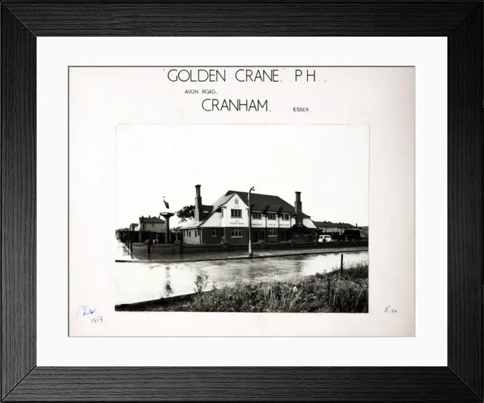 Framed Print : Photograph of Golden Crane PH, Cranham, Essex Framed Print : Photograph of Golden Crane PH, Cranham, Essex