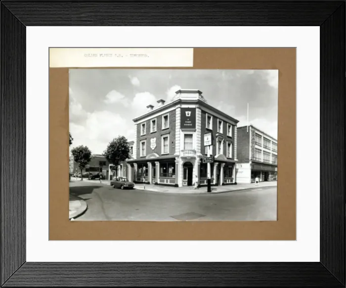 Framed Print : Photograph of Golden Fleece PH, Edmonton, London Framed Print : Photograph of Golden Fleece PH, Edmonton, London