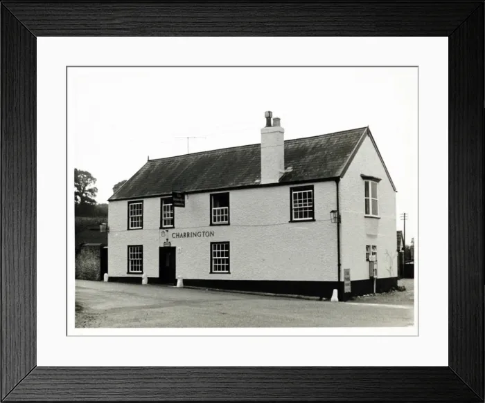 Framed Print : Photograph of Golden Hind PH, Axminster, Somerset Framed Print : Photograph of Golden Hind PH, Axminster, Somerset