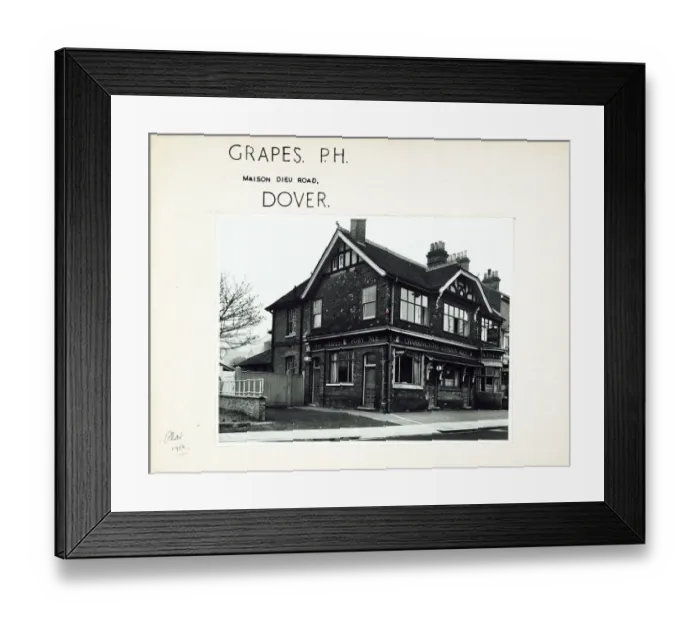 Framed Print : Photograph of Grapes PH, Dover, Kent Framed Print : Photograph of Grapes PH, Dover, Kent
