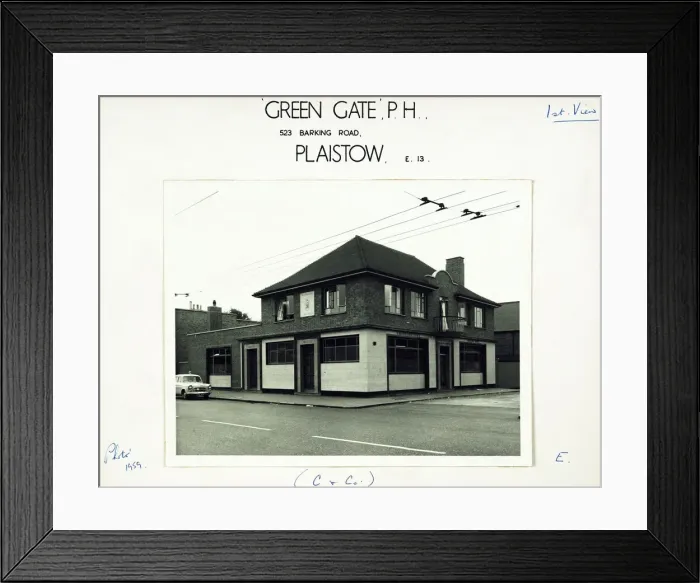 Framed Print : Photograph of Green Gate PH, Plaistow, London Framed Print : Photograph of Green Gate PH, Plaistow, London