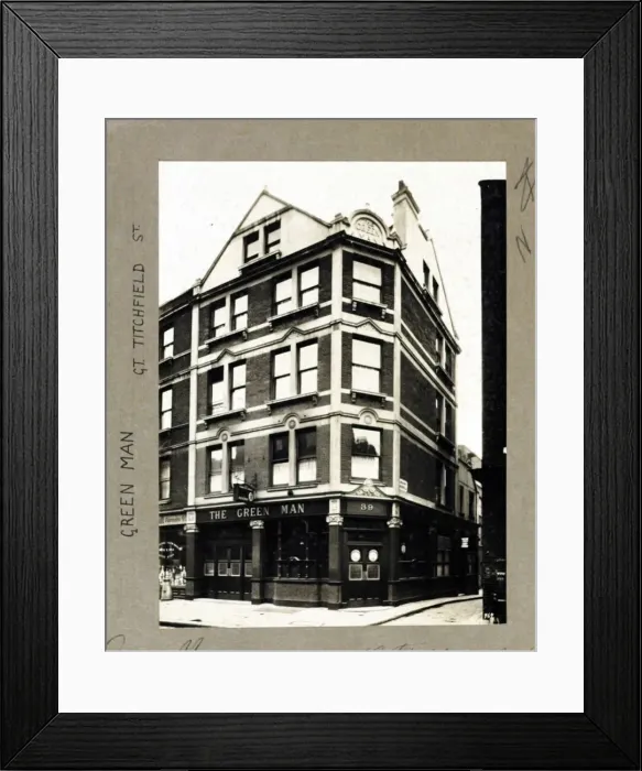 Framed Print : Photograph of Green Man PH, Marylebone, London Framed Print : Photograph of Green Man PH, Marylebone, London