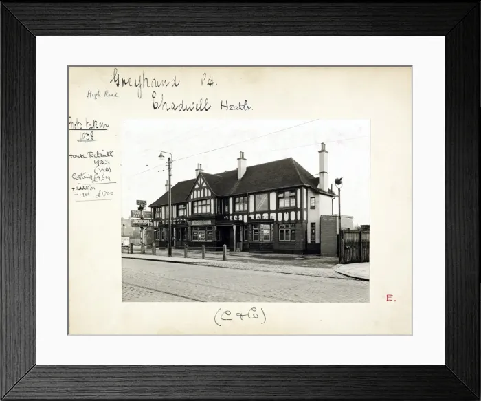 Framed Print : Photograph of Greyhound PH, Chadwell Heath, Greater London Framed Print : Photograph of Greyhound PH, Chadwell Heath, Greater London