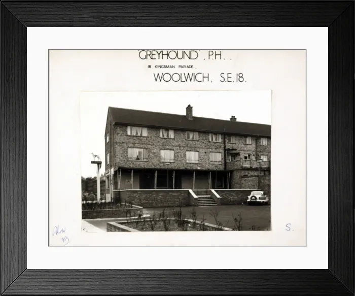 Framed Print : Photograph of Greyhound PH, Woolwich (New), London Framed Print : Photograph of Greyhound PH, Woolwich (New), London