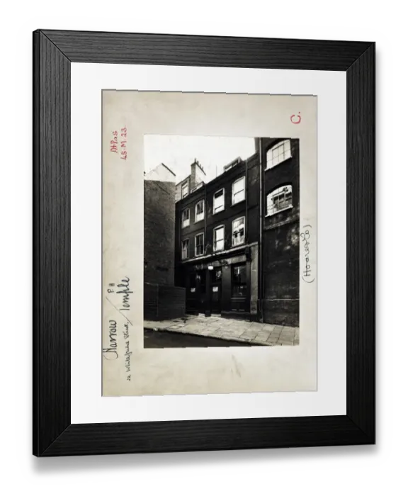 Framed Print : Photograph of Harrow PH, Temple, London Framed Print : Photograph of Harrow PH, Temple, London
