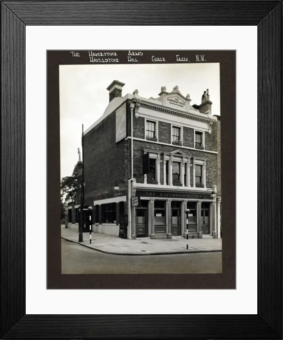 Framed Print : Photograph of Haverstock Arms, Chalk Farm, London Framed Print : Photograph of Haverstock Arms, Chalk Farm, London
