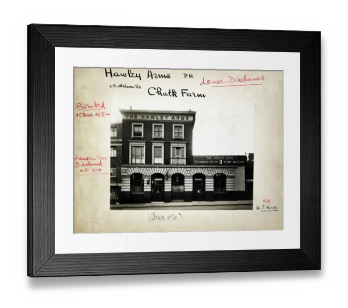 Framed Print : Photograph of Hawley Arms, Chalk Farm, London Framed Print : Photograph of Hawley Arms, Chalk Farm, London