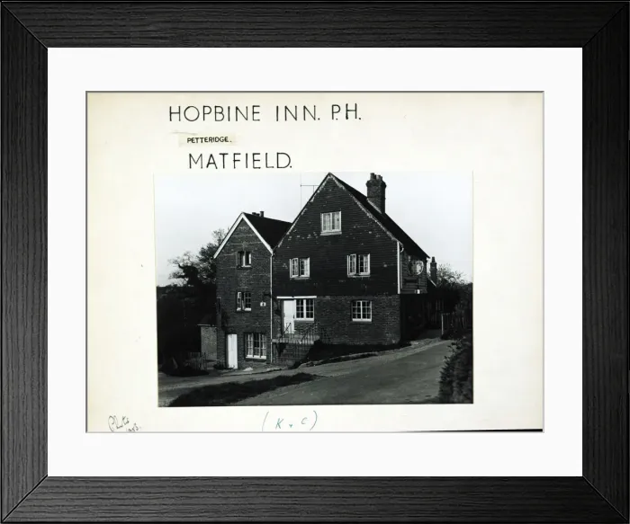 Framed Print : Photograph of Hopbine Inn, Matfield, Kent Framed Print : Photograph of Hopbine Inn, Matfield, Kent