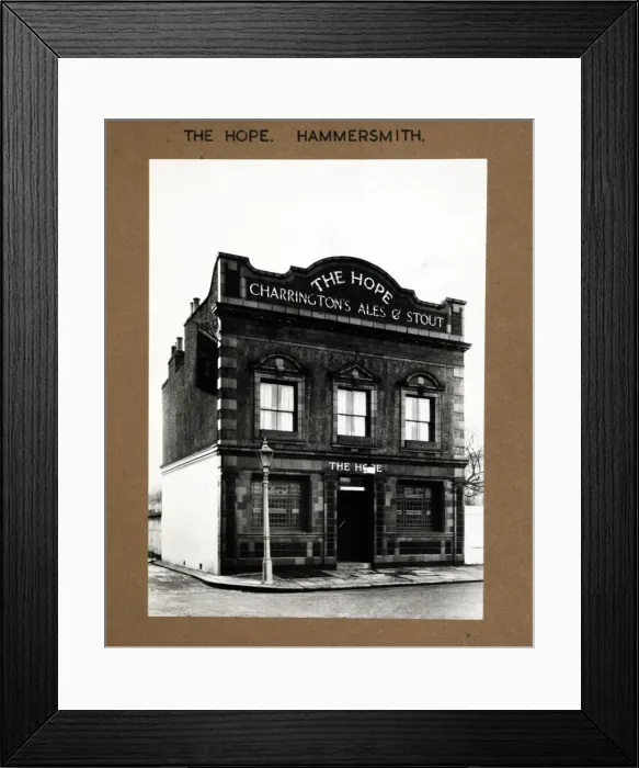 Framed Print : Photograph of Hope PH, Hammersmith, London Framed Print : Photograph of Hope PH, Hammersmith, London
