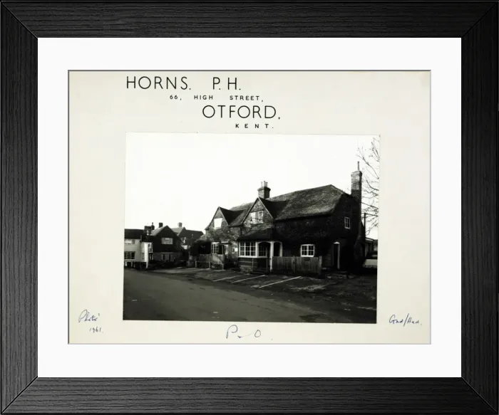 Framed Print : Photograph of Horns PH, Otford, Kent Framed Print : Photograph of Horns PH, Otford, Kent