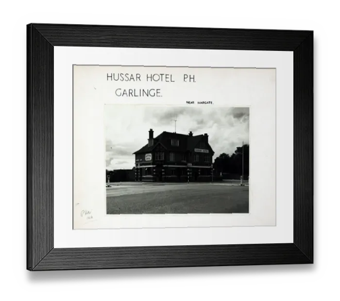 Framed Print : Photograph of Hussar Hotel, Garlinge, Kent Framed Print : Photograph of Hussar Hotel, Garlinge, Kent