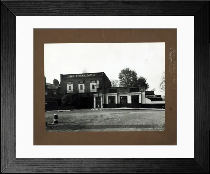 Framed Print : Photograph of Jack Straws Castle PH, Hampstead (Old), London Framed Print : Photograph of Jack Straws Castle PH, Hampstead (Old), London