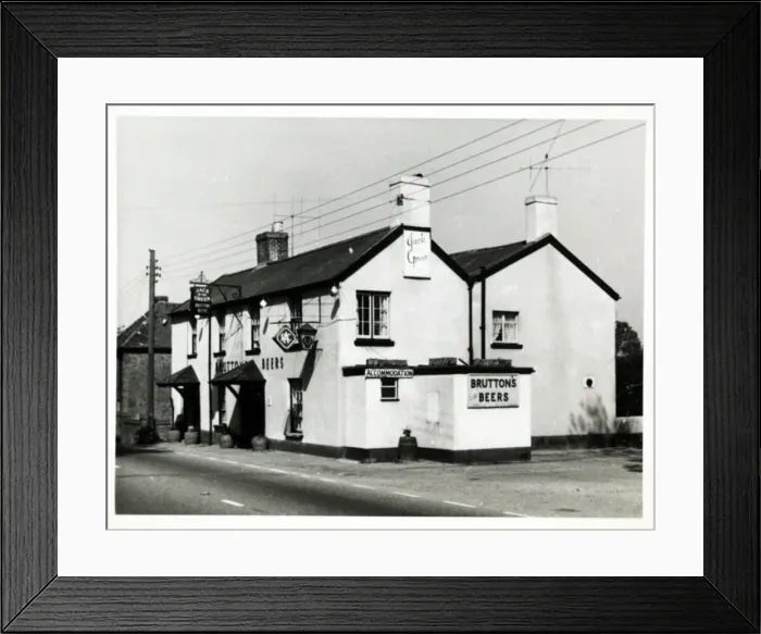 Framed Print : Photograph of Jack In The Green Inn, Exeter, Devon Framed Print : Photograph of Jack In The Green Inn, Exeter, Devon