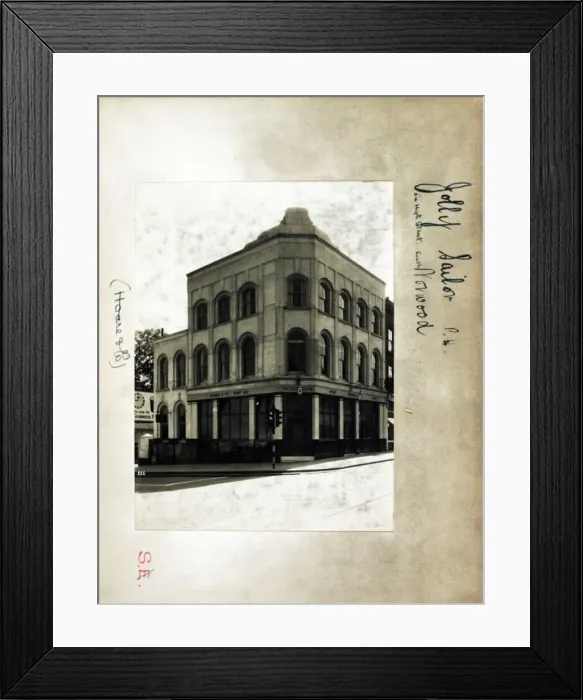 Framed Print : Photograph of Jolly Sailor PH, Norwood, London Framed Print : Photograph of Jolly Sailor PH, Norwood, London