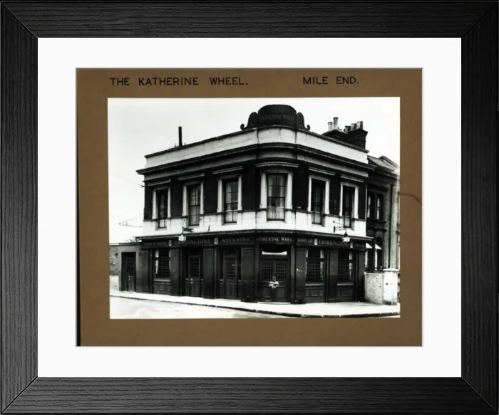 Framed Print : Photograph of Katherine Wheel PH, Mile End, London Framed Print : Photograph of Katherine Wheel PH, Mile End, London