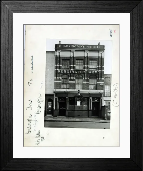 Framed Print : Photograph of Kensington Arms, Kensington, London Framed Print : Photograph of Kensington Arms, Kensington, London