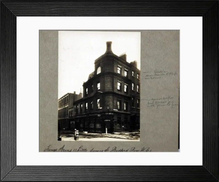 Framed Print : Photograph of Kings Arms, Clerkenwell, London Framed Print : Photograph of Kings Arms, Clerkenwell, London