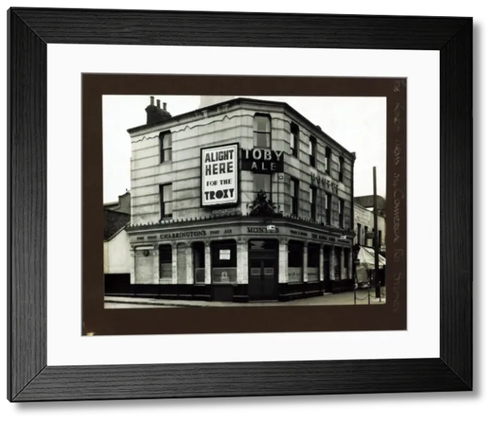 Framed Print : Photograph of Kings Arms, Stepney, London Framed Print : Photograph of Kings Arms, Stepney, London