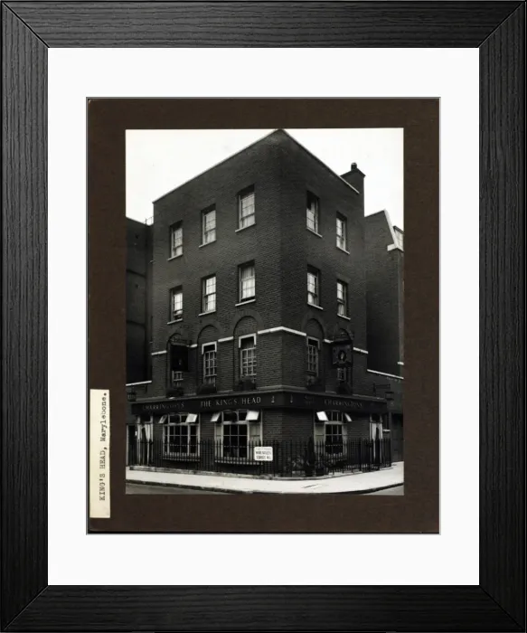 Framed Print : Photograph of Kings Head PH, Marylebone, London Framed Print : Photograph of Kings Head PH, Marylebone, London