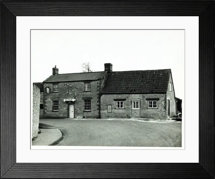 Framed Print : Photograph of Lamb & Lark Inn, Yeovil, Somerset Framed Print : Photograph of Lamb & Lark Inn, Yeovil, Somerset