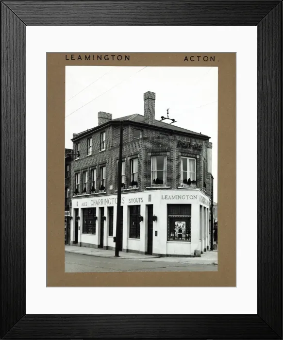 Framed Print : Photograph of Leamington PH, Acton, London Framed Print : Photograph of Leamington PH, Acton, London