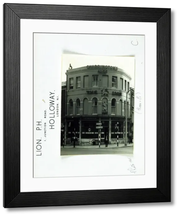 Framed Print : Photograph of Lion PH, Holloway, London Framed Print : Photograph of Lion PH, Holloway, London