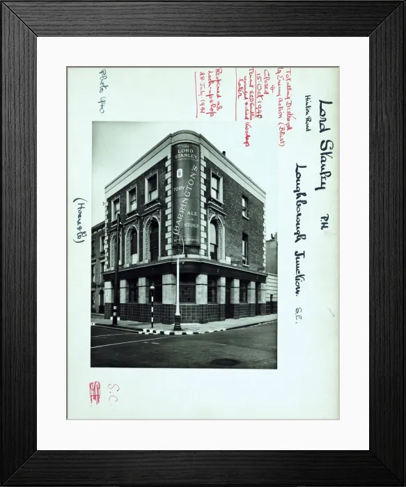 Framed Print : Photograph of Lord Stanley PH, Loughborough Junction, London Framed Print : Photograph of Lord Stanley PH, Loughborough Junction, London