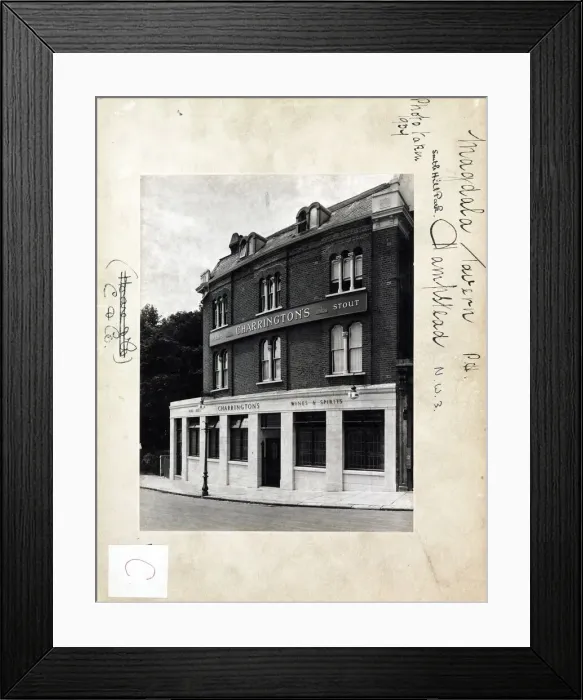 Framed Print : Photograph of Magdala Tavern, Hampstead, London Framed Print : Photograph of Magdala Tavern, Hampstead, London