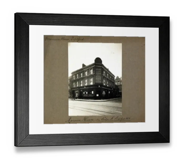 Framed Print : Photograph of Mansion House PH, Deptford, London Framed Print : Photograph of Mansion House PH, Deptford, London